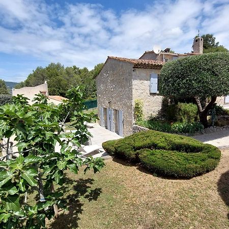 Gite Les Pins Climatise Piscine Chauffee Jardin Peymeinade Exterior foto